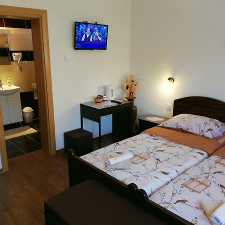 Hotel Plitvice Mountain Spring à Korenica Extérieur photo